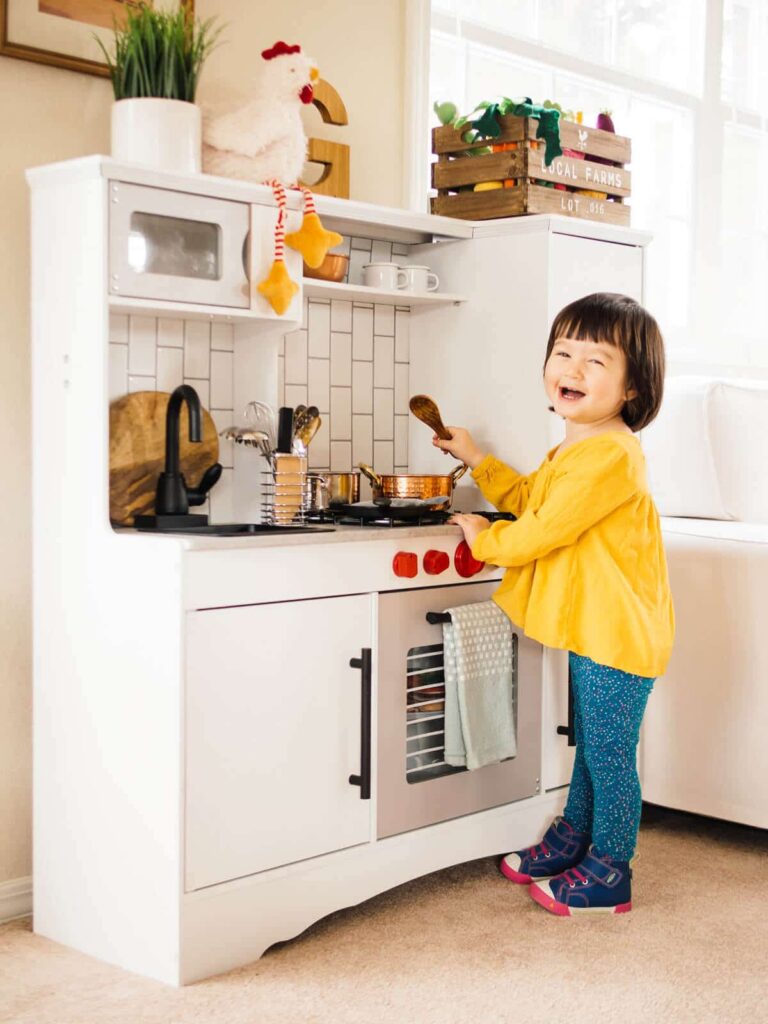 play kitchen