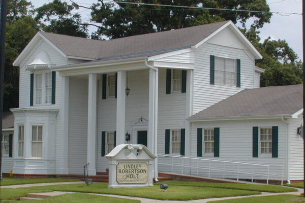 lindley funeral home obits