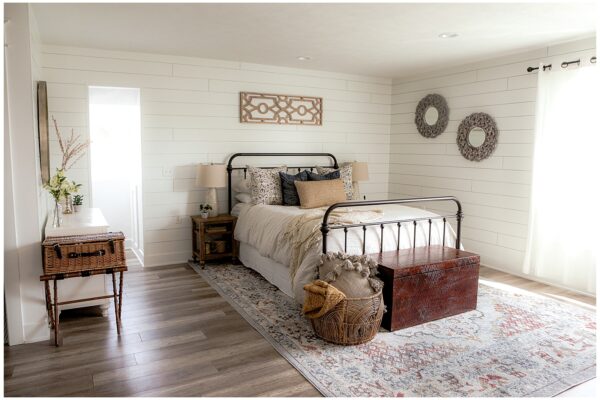 farmhouse bedroom decor