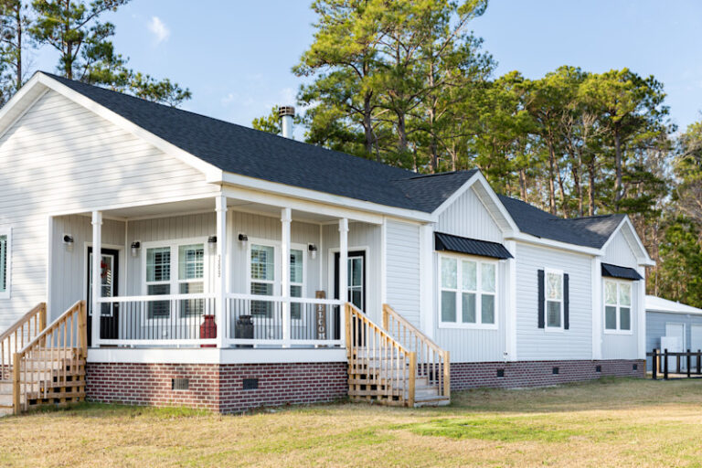 Mobile Home Underpinning Options: A Complete Guide for Homeowners